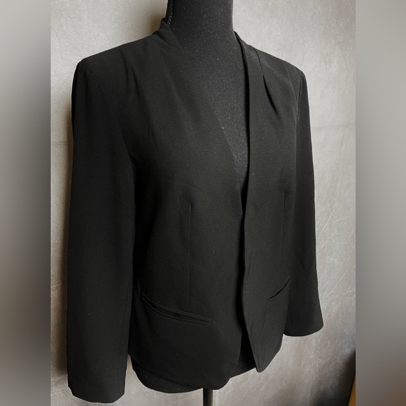 Ann Taylor black open blazer size small/medium - Picture 4 of 4